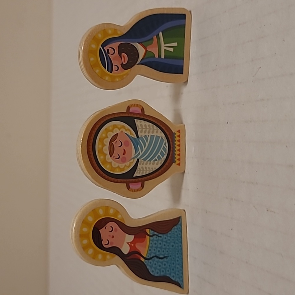 Teeny-Tiny Nativity - Picture 11 of 17